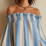 Oralia | Vestido mini de rayas azules y blancas con hombros descubiertos y bajo en contraste