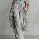 Conjunto en chiffón gris: top sin mangas y pantalones