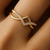 Carolina – Anillo geométrico con circonitas