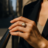 Vera – Anillo oval con perla