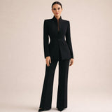 Piedad | Traje con blazer y pantalón acampanado