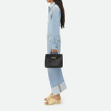 Amalia – Bolso trenzado estructurado