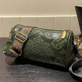 Ludgarda | Bolso cilíndrico con relieve barroco