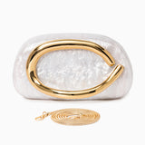 Elena – Bolso estructurado con detalle metálico