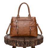 Ricarda | Bolso de hombro de tres cremalleras