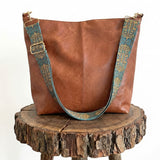 Froilana | Bolso de hombro con costura central
