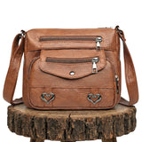 Rosana | Bolso bandolera con adornos de corazón