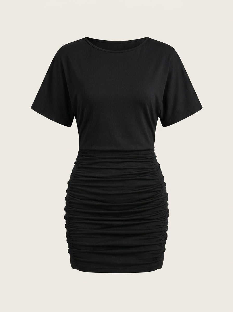Valeria – Vestido mini ajustado fruncido efecto moldeador