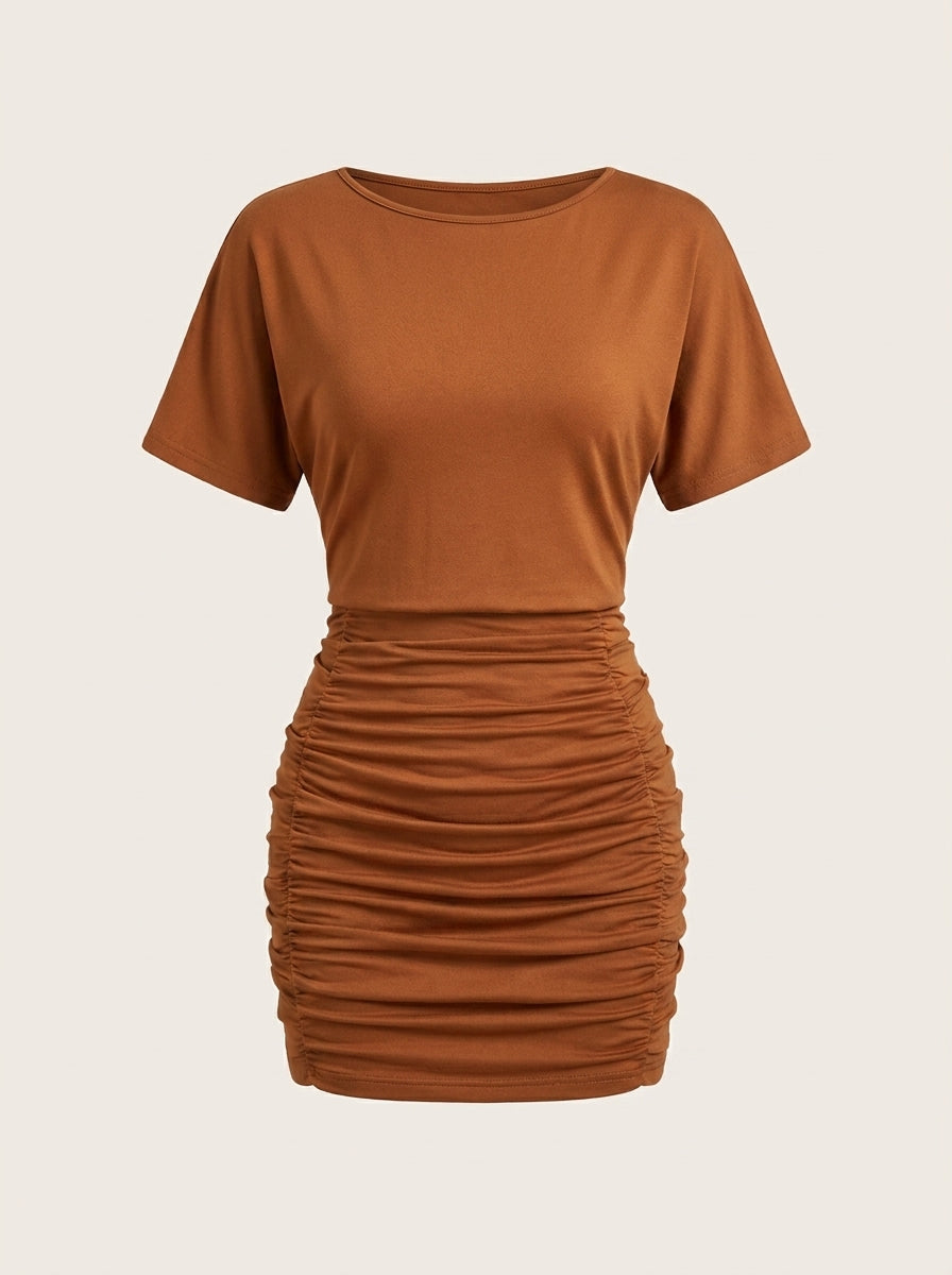 Valeria – Vestido mini ajustado fruncido efecto moldeador