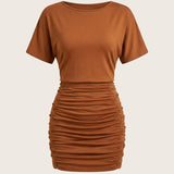 Valeria – Vestido mini ajustado fruncido efecto moldeador