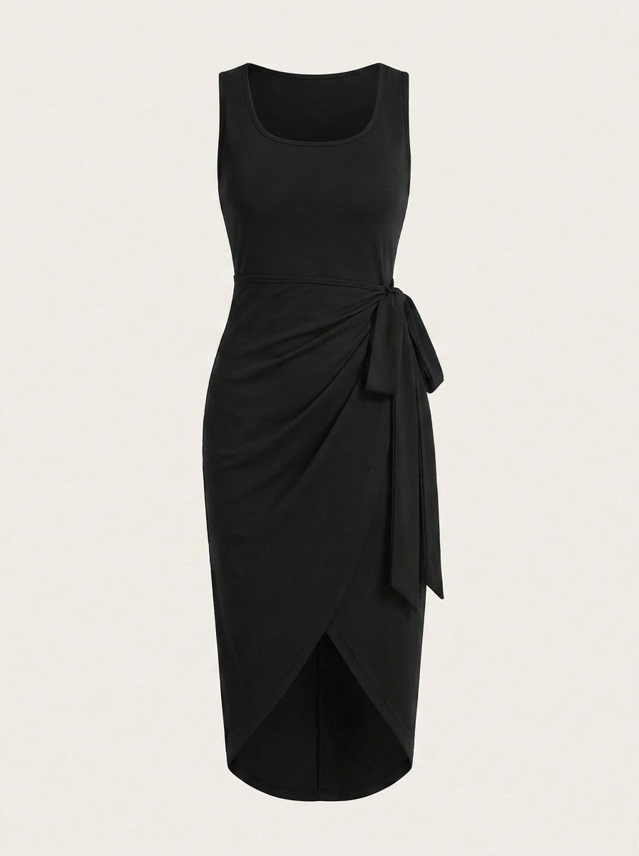 Kira – Vestido midi drapeado con nudo lateral