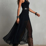 Conjunto de top negro y falda maxi de tul