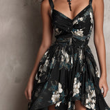 Vestido maxi sin tirantes con estampado floral negro