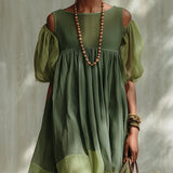Vestido Midi de Chifón Verde con Hombros Descubiertos